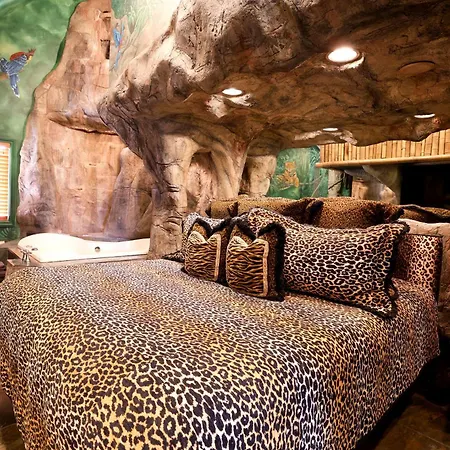 Black Swan Inn Luxurious Theme Rooms Pocatello Exterior photo