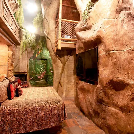 Black Swan Inn Luxurious Theme Rooms Pocatello Exterior photo