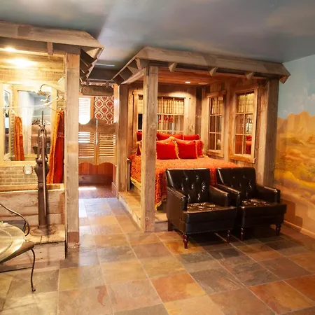 Black Swan Inn Luxurious Theme Rooms Pocatello Exterior photo