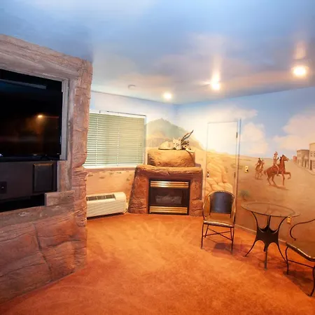 Black Swan Inn Luxurious Theme Rooms Pocatello Exterior photo